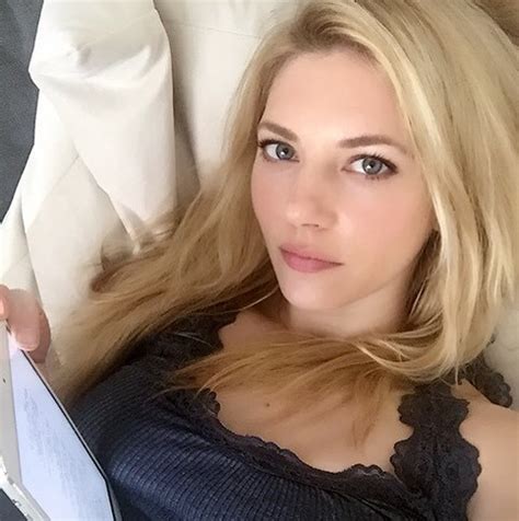 katherine winnick naked|Katheryn Winnick Nude Leaked The Fappening (9 Photos)